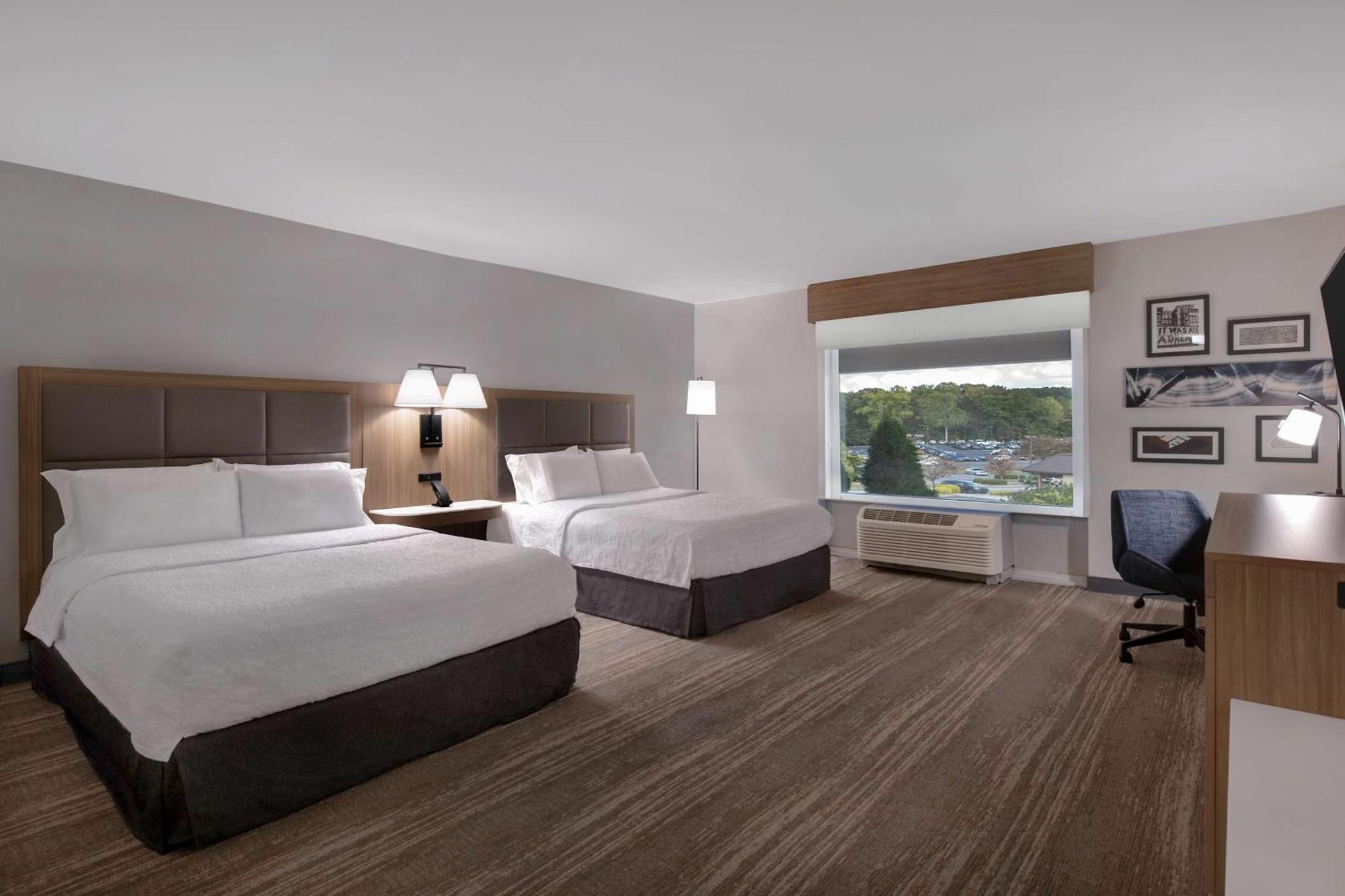 Hampton Inn איזלי מראה חיצוני תמונה