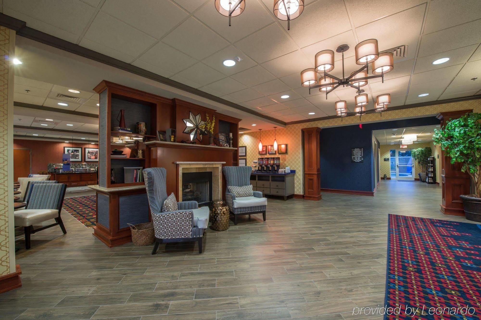 Hampton Inn איזלי מראה חיצוני תמונה